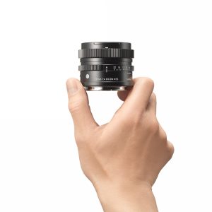 SIGMA 17mm F4 DG DN Contemporary